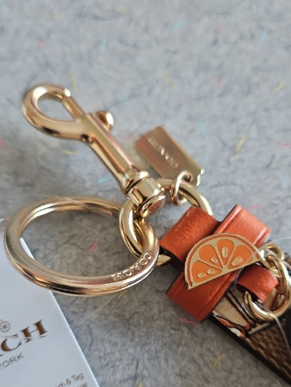 Coach Oranges Keyring - Picture 4 of 10